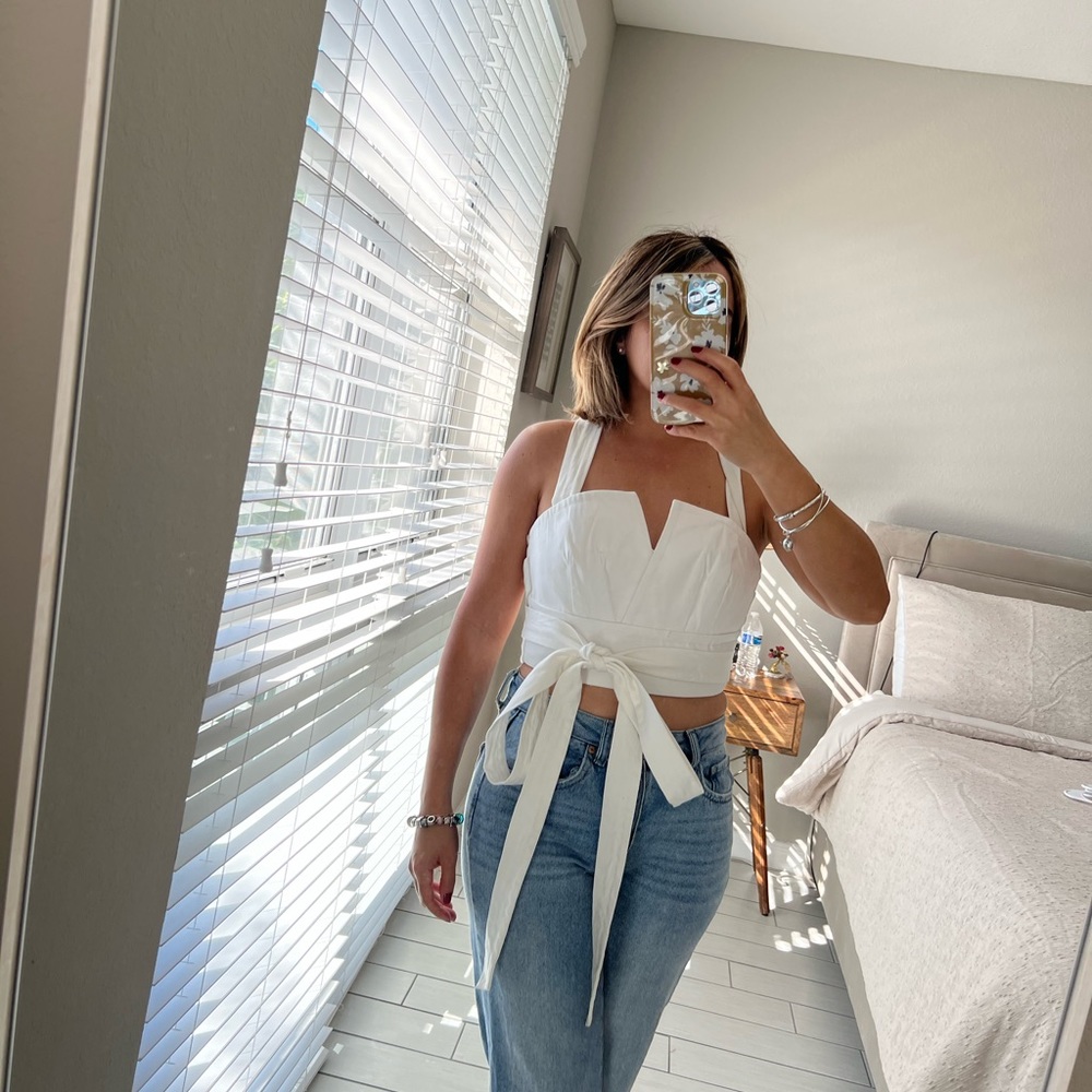 White crop top